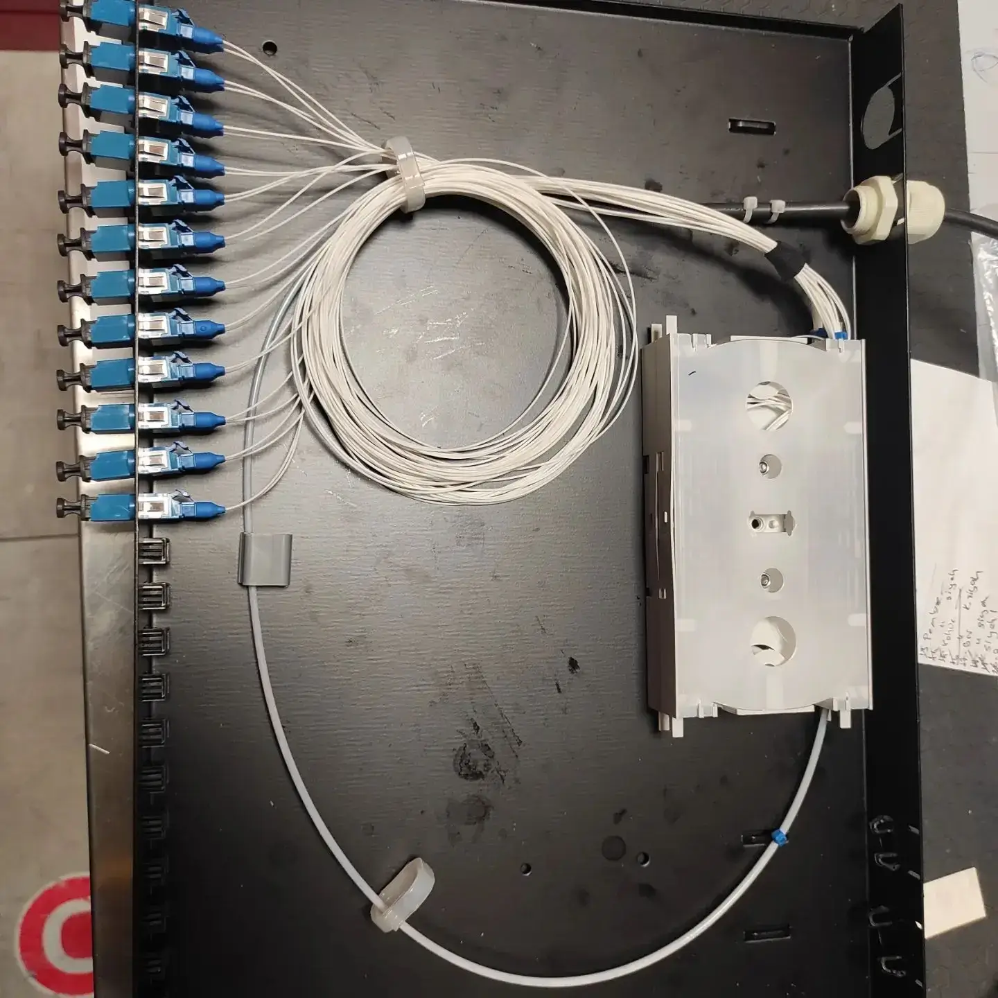 Data Center Fiber Optik Sonlandırma ve Devreye Alma